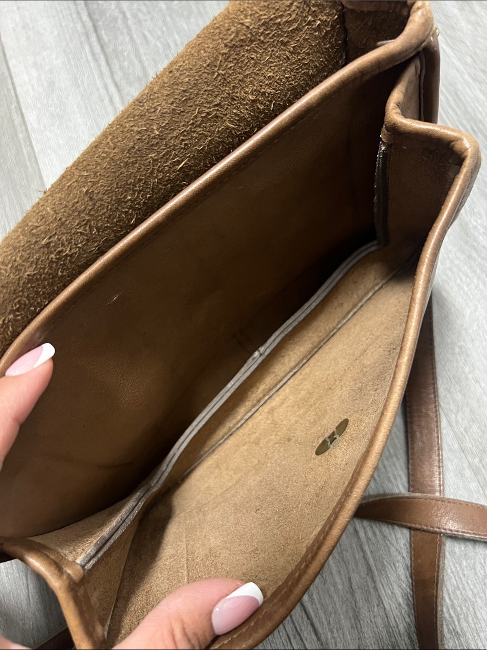 vintage Coach City bag, likely from the 1980s or 1990s/ leather - Picture 9 of 15